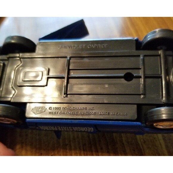 Georgia State Patrol Road Champs die cast police car 1:43 scale - Picture 10 of 10